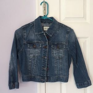 Cropped denim jacket